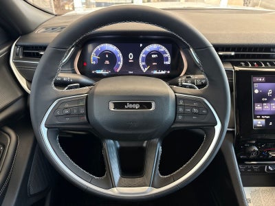 2026 Jeep Grand Cherokee L GRAND CHEROKEE L LAREDO X 4X2