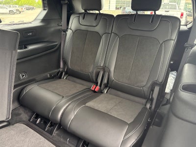 2026 Jeep Grand Cherokee L GRAND CHEROKEE L LAREDO ALTITUDE 4X2