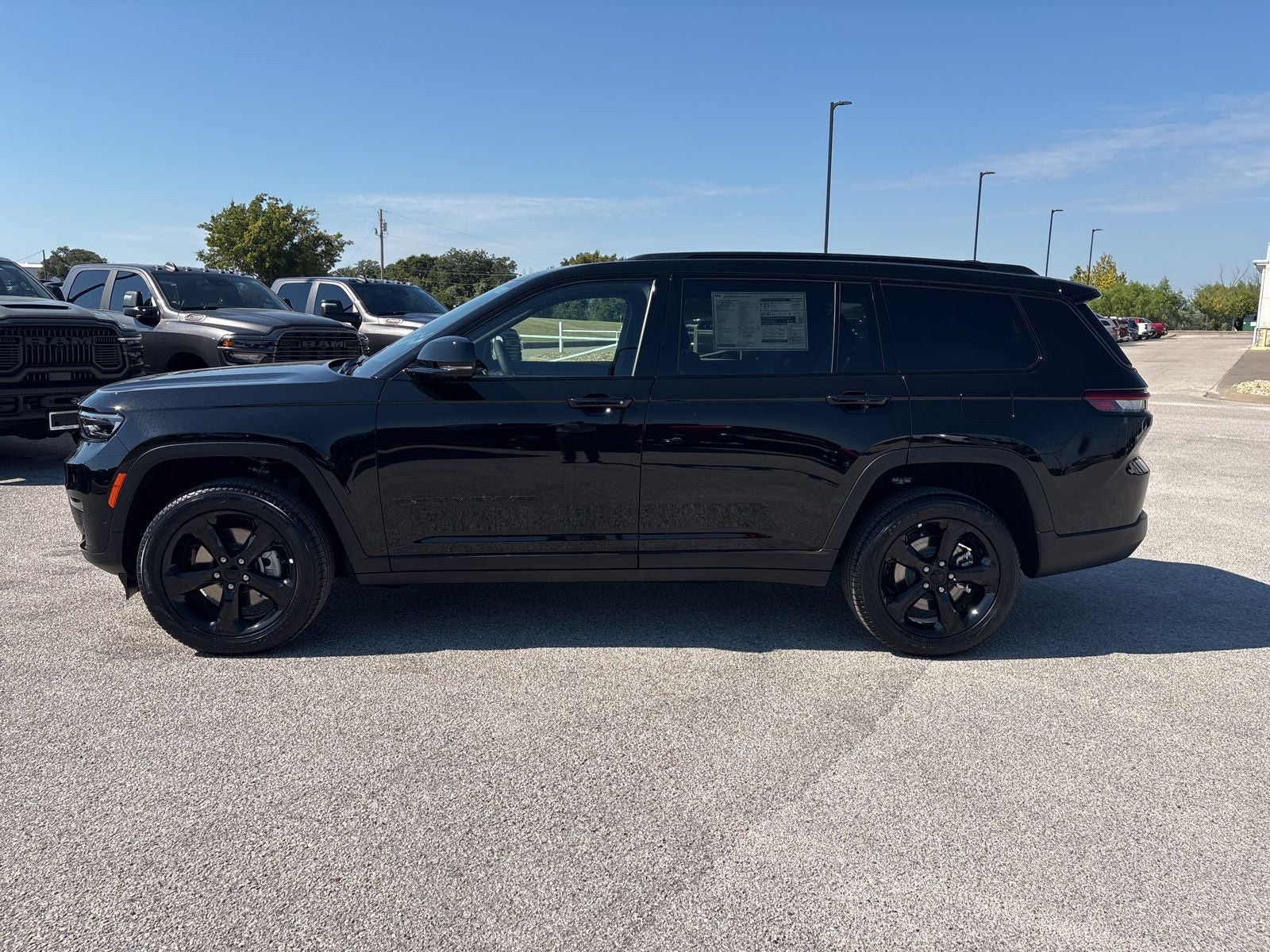 2025 Jeep Grand Cherokee L GRAND CHEROKEE L LIMITED 4X2