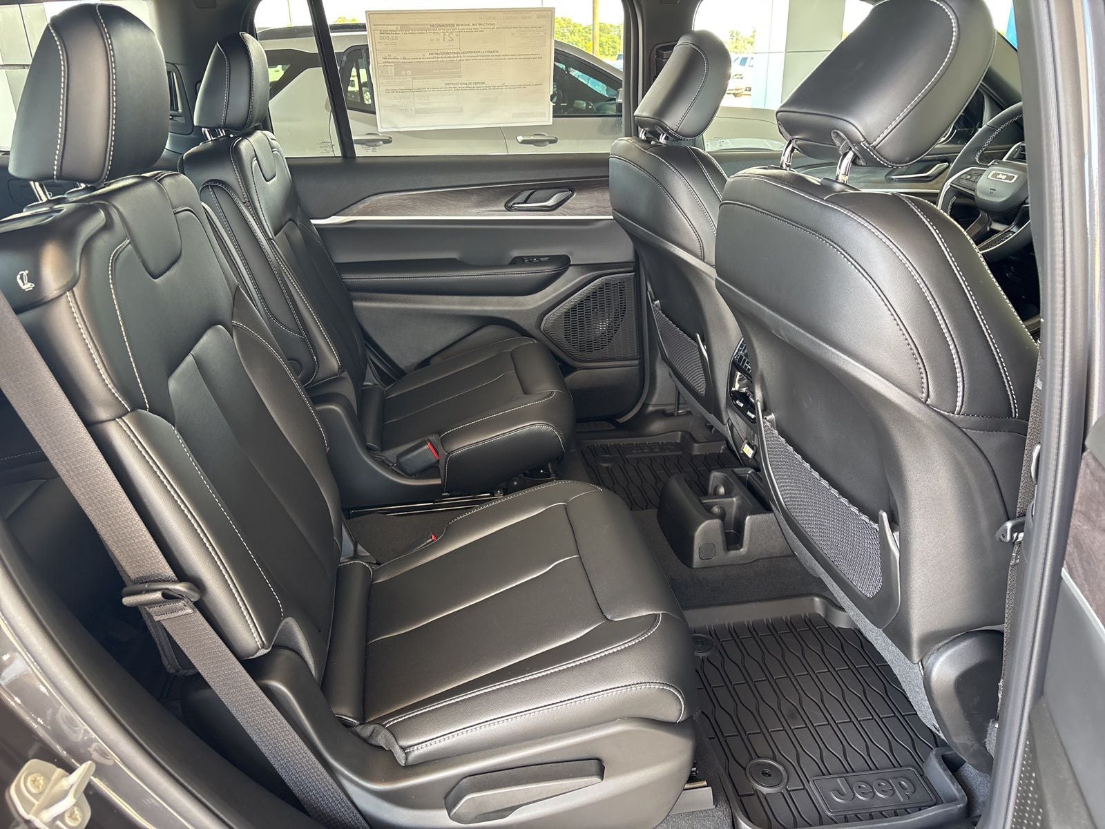 2025 Jeep Grand Cherokee L GRAND CHEROKEE L LIMITED 4X2