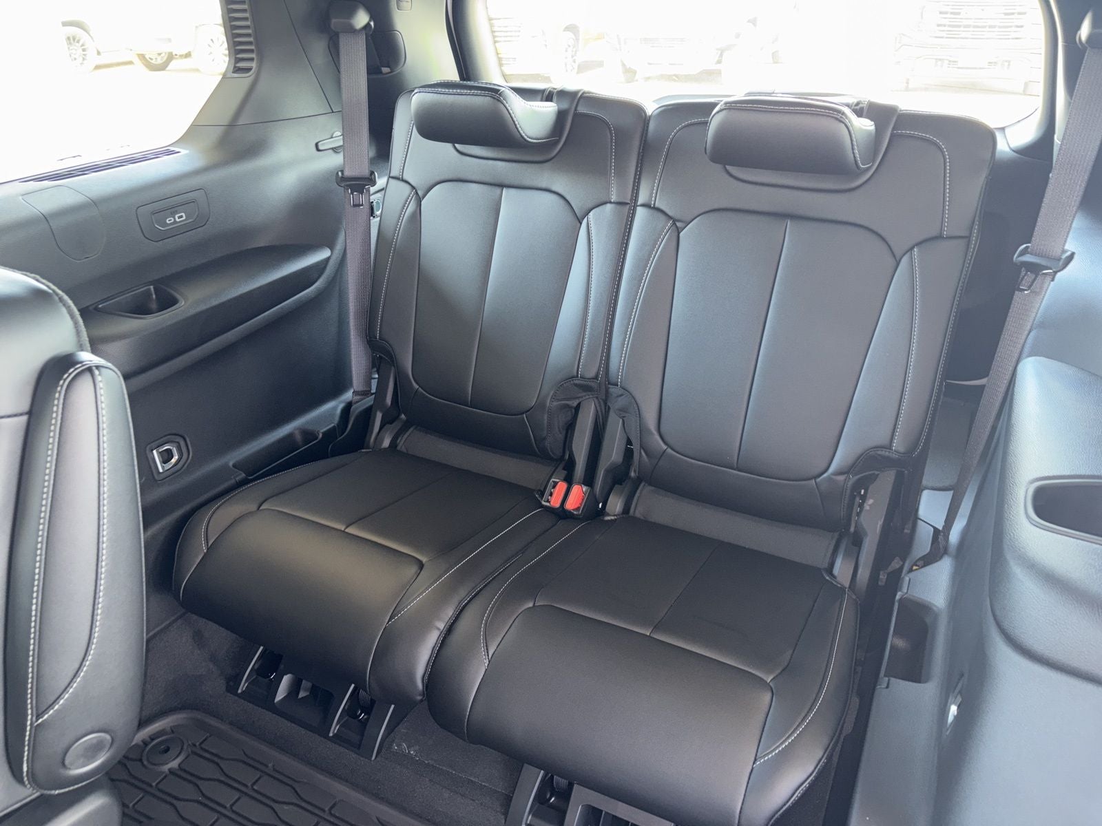 2025 Jeep Grand Cherokee L GRAND CHEROKEE L LIMITED 4X4