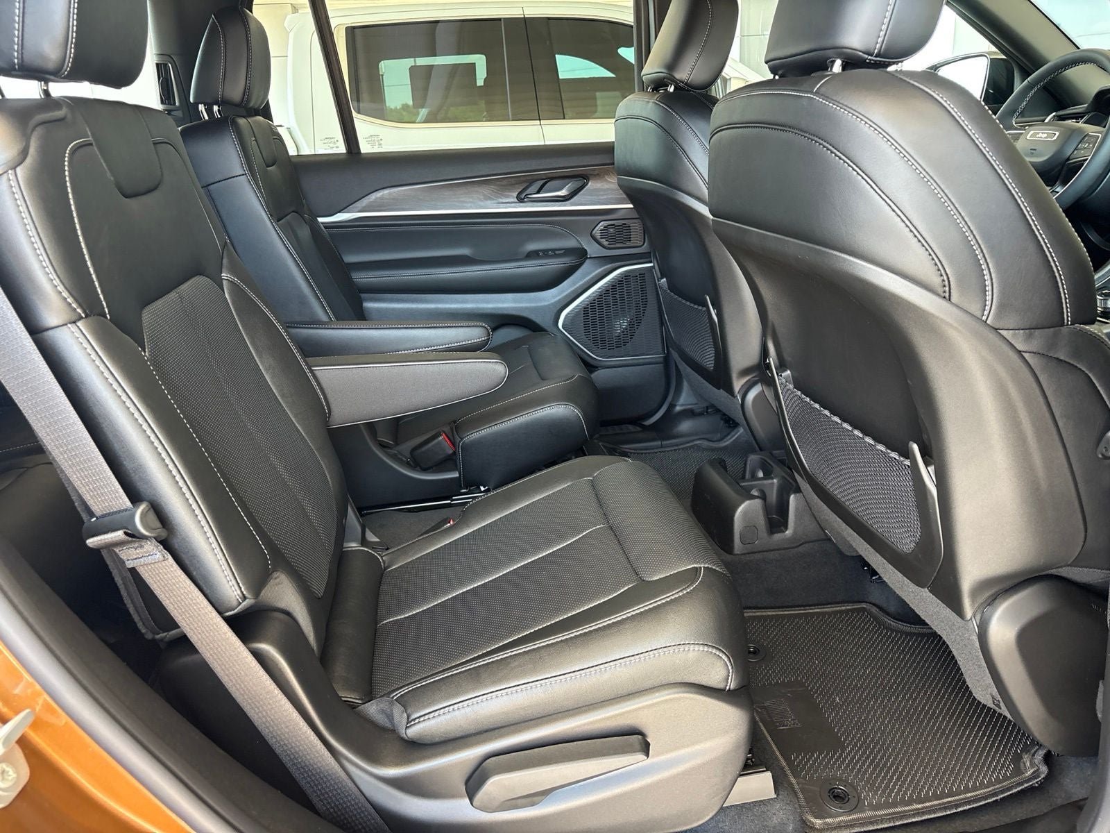 2026 Jeep Grand Cherokee L GRAND CHEROKEE L LIMITED RESERVE 4X4