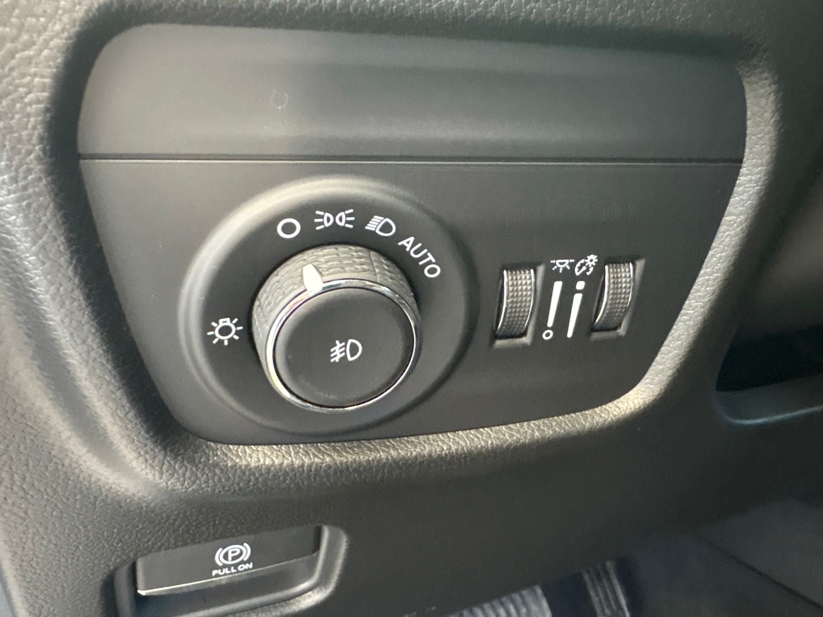 2026 Jeep Grand Cherokee L GRAND CHEROKEE L LIMITED RESERVE 4X4