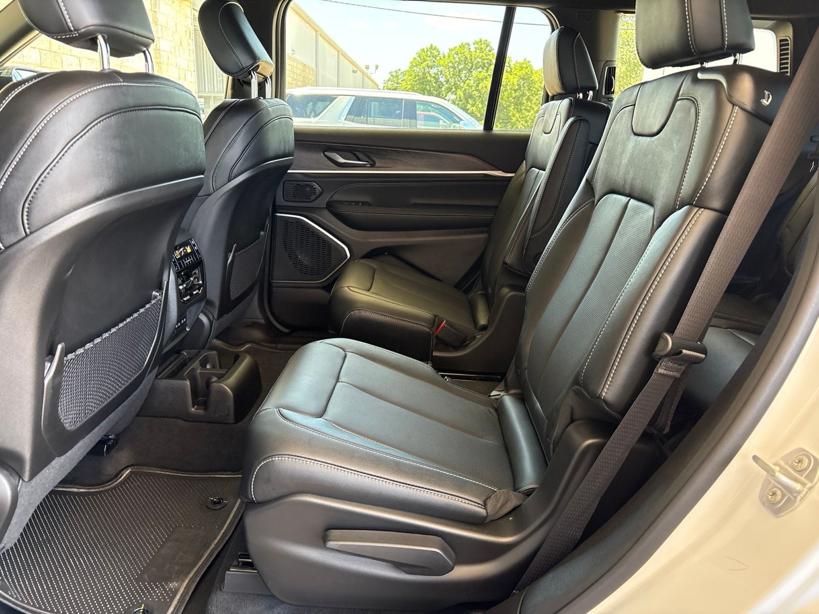 2026 Jeep Grand Cherokee L GRAND CHEROKEE L LIMITED RESERVE 4X4