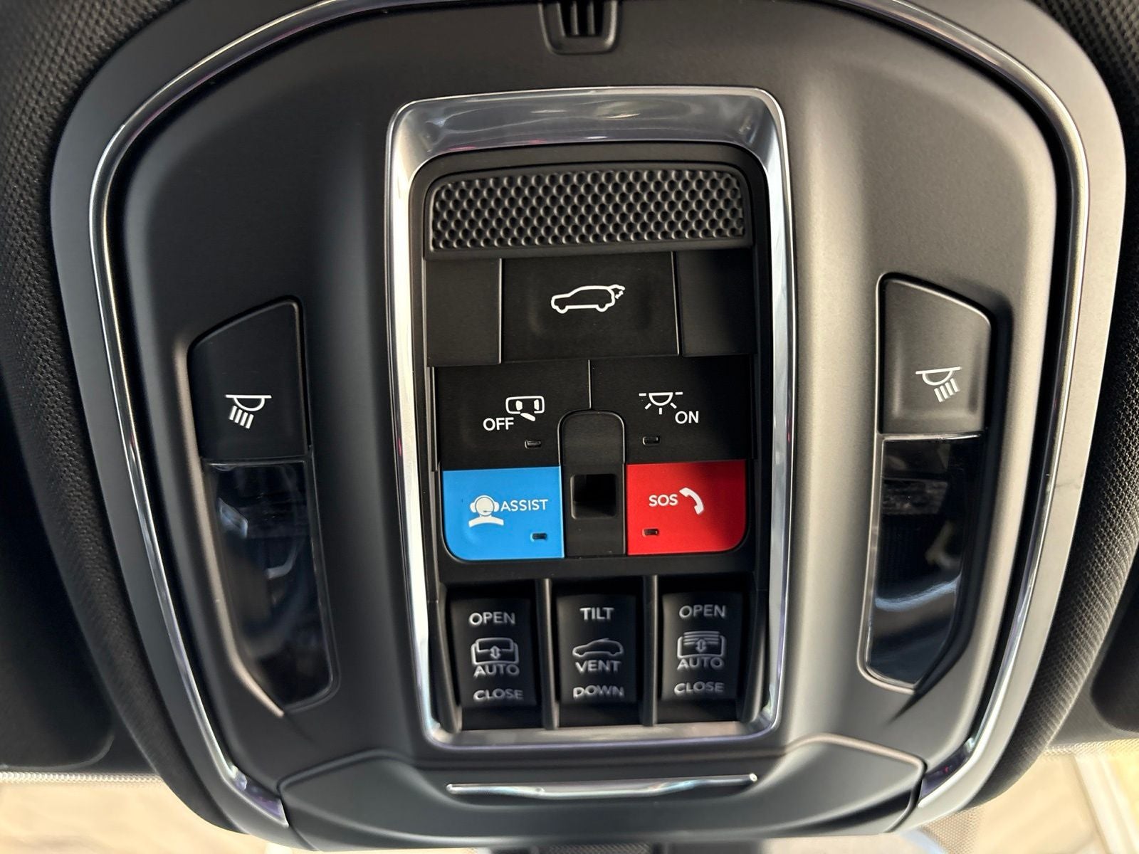 2026 Jeep Grand Cherokee L GRAND CHEROKEE L LIMITED RESERVE 4X4