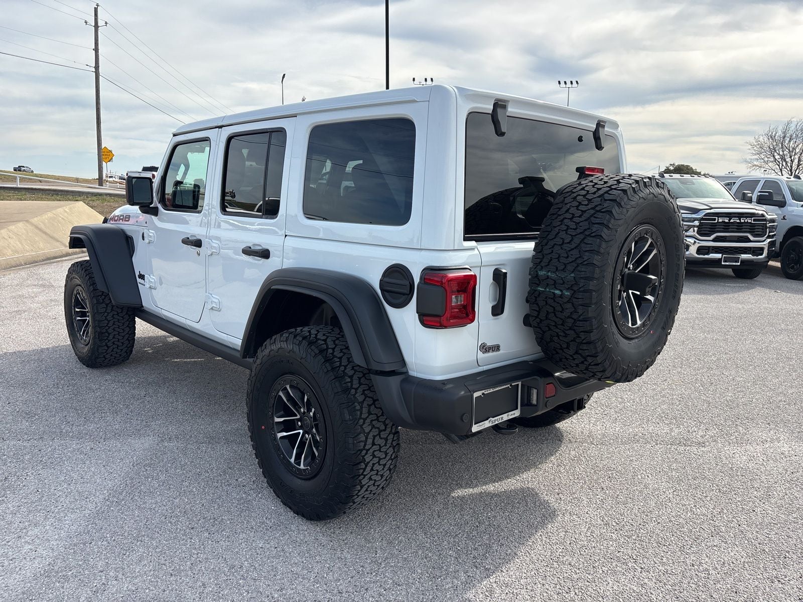 2026 Jeep Wrangler WRANGLER 4-DOOR MOAB 392