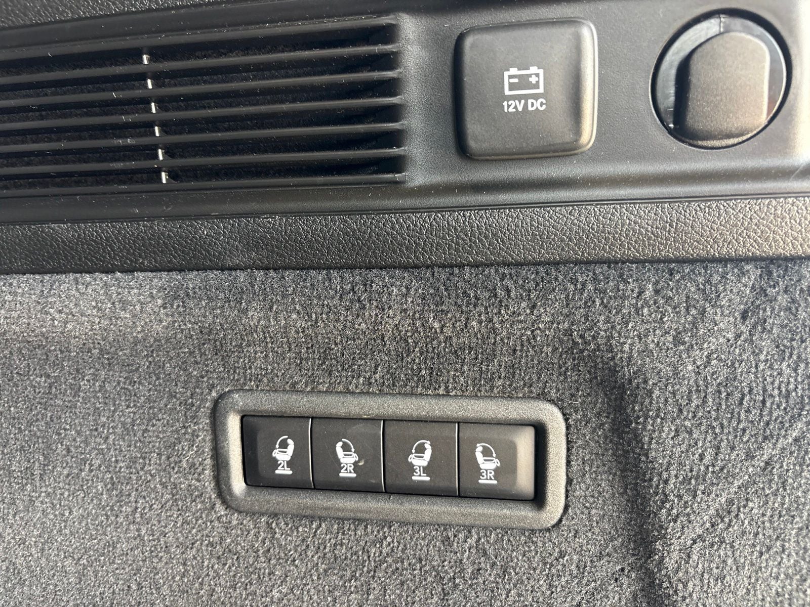 2023 Jeep Grand Wagoneer L Series III 4x4