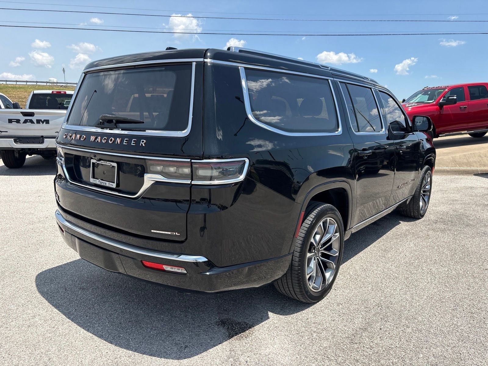 2023 Jeep Grand Wagoneer L Series III 4x4