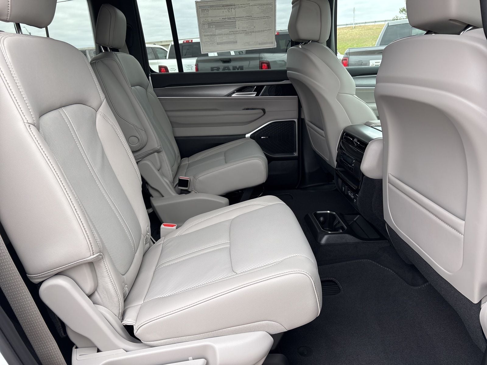 2026 Jeep Grand Wagoneer GRAND WAGONEER 4X2