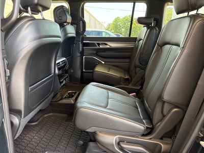 2026 Jeep Grand Wagoneer GRAND WAGONEER UPLAND 4X4