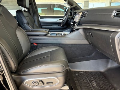 2026 Jeep Grand Wagoneer GRAND WAGONEER UPLAND 4X4