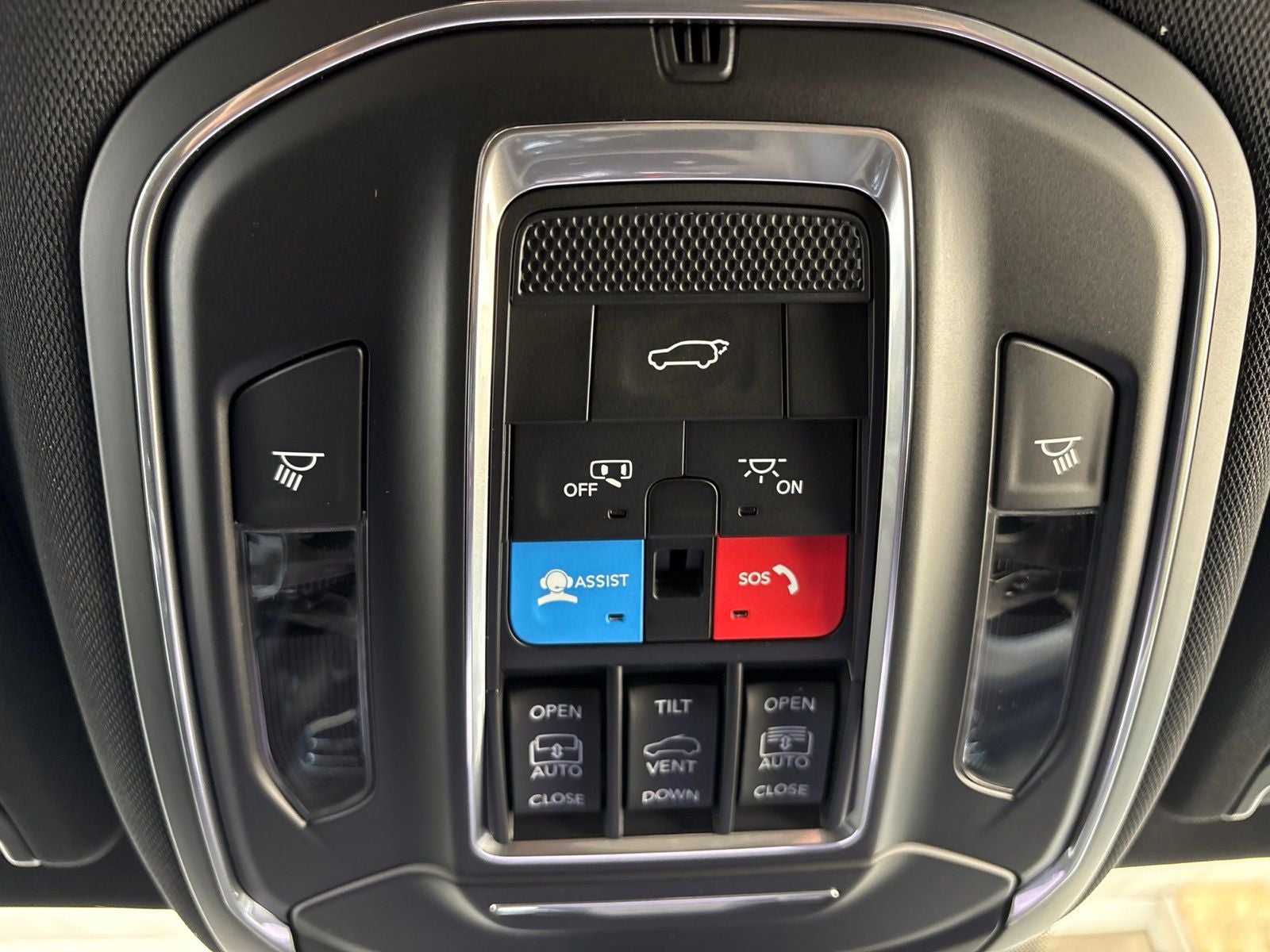 2026 Jeep Grand Wagoneer GRAND WAGONEER UPLAND 4X4