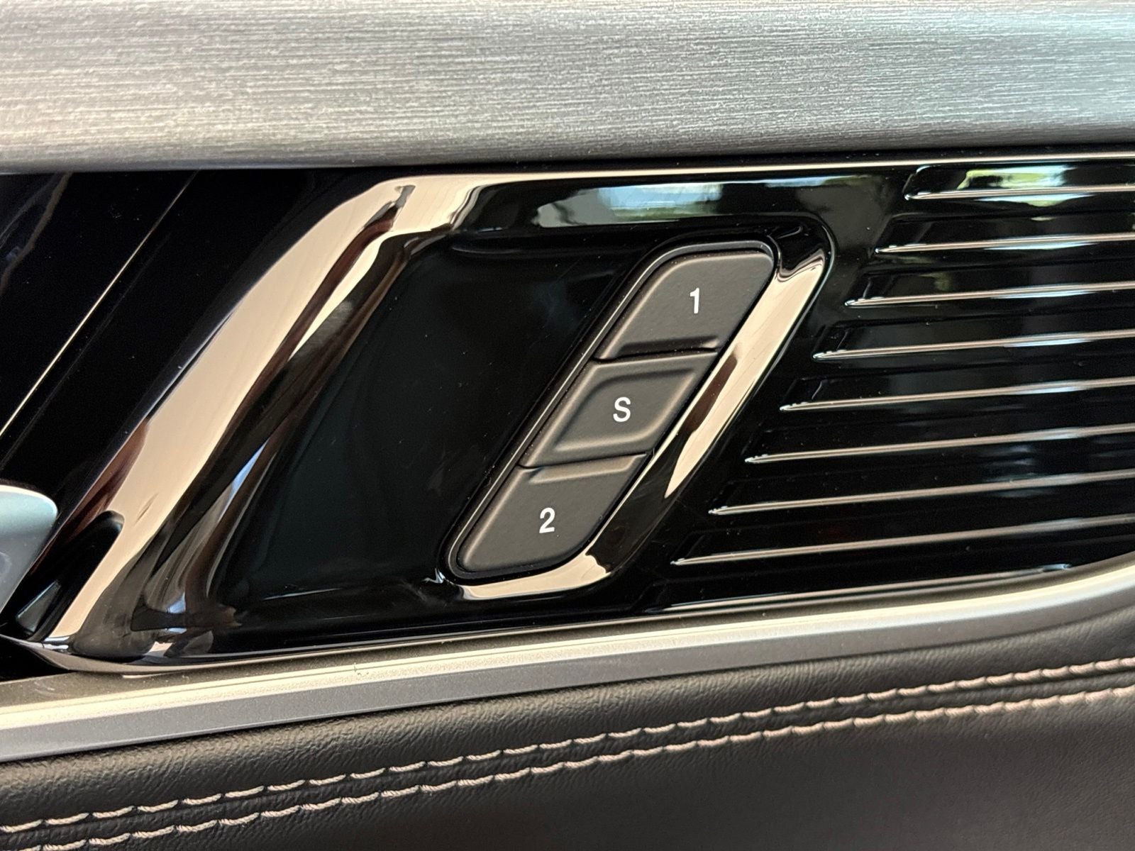 2026 Jeep Grand Wagoneer GRAND WAGONEER LIMITED RESERVE 4X4