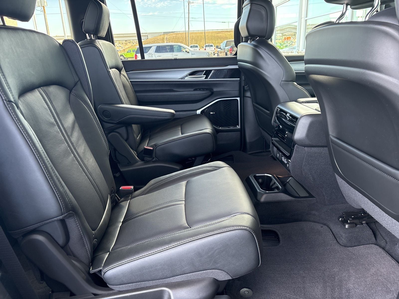 2026 Jeep Grand Wagoneer GRAND WAGONEER LIMITED RESERVE 4X4