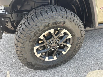 2026 Jeep Gladiator GLADIATOR SHADOW OPS 4X4