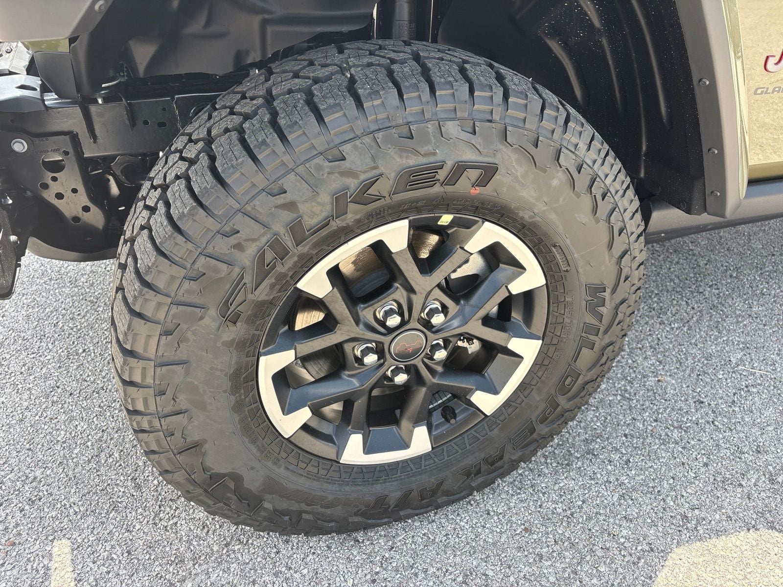 2026 Jeep Gladiator GLADIATOR SHADOW OPS 4X4