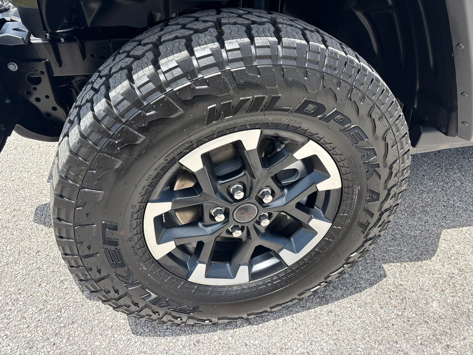 2026 Jeep Gladiator GLADIATOR SHADOW OPS 4X4