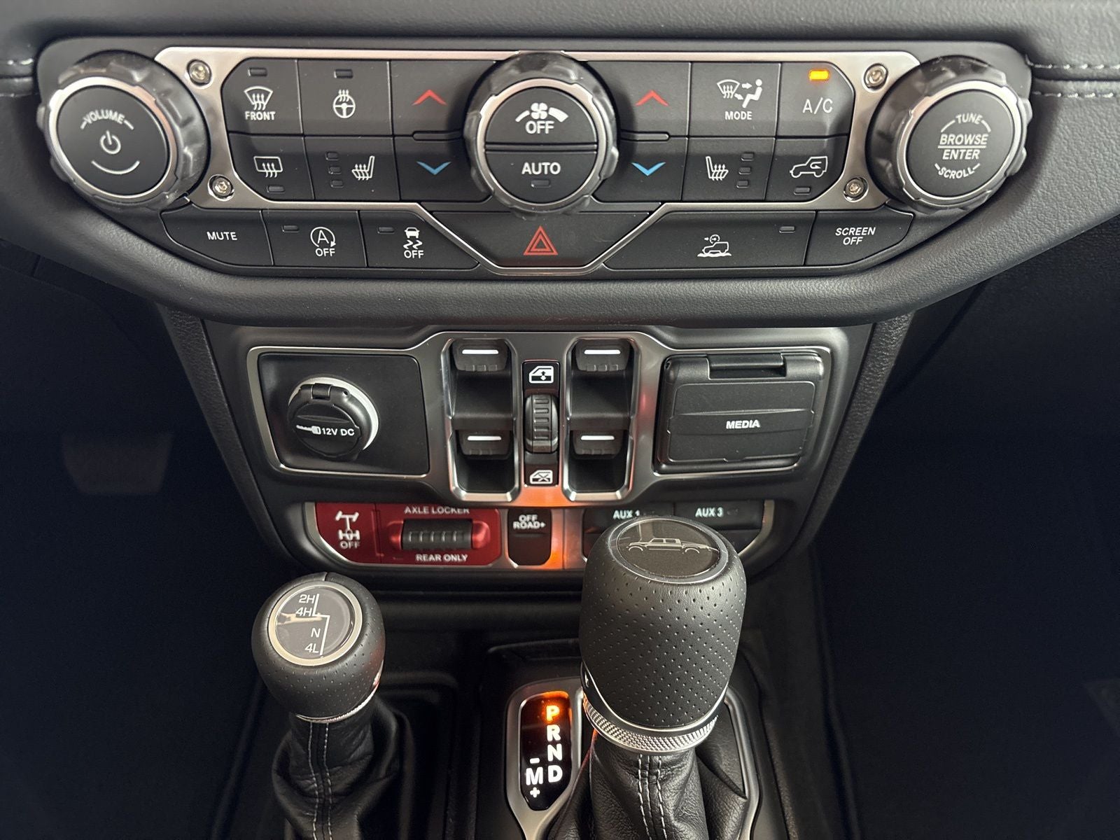 2026 Jeep Gladiator GLADIATOR MOJAVE 4X4