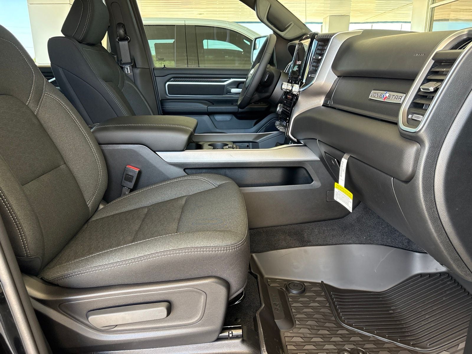 2026 RAM Ram 1500 RAM 1500 LONE STAR CREW CAB 4X2 5'7' BOX