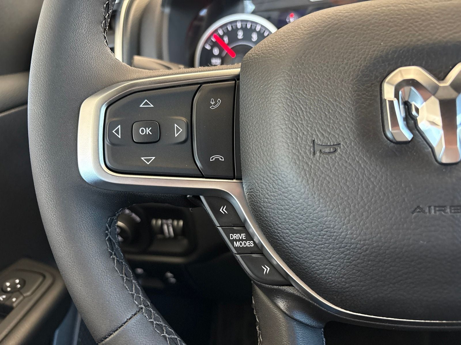 2026 RAM Ram 1500 RAM 1500 LONE STAR CREW CAB 4X2 5'7' BOX