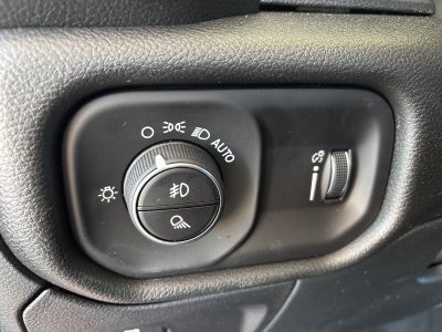 2026 RAM Ram 1500 RAM 1500 EXPRESS CREW CAB 4X2 5'7' BOX