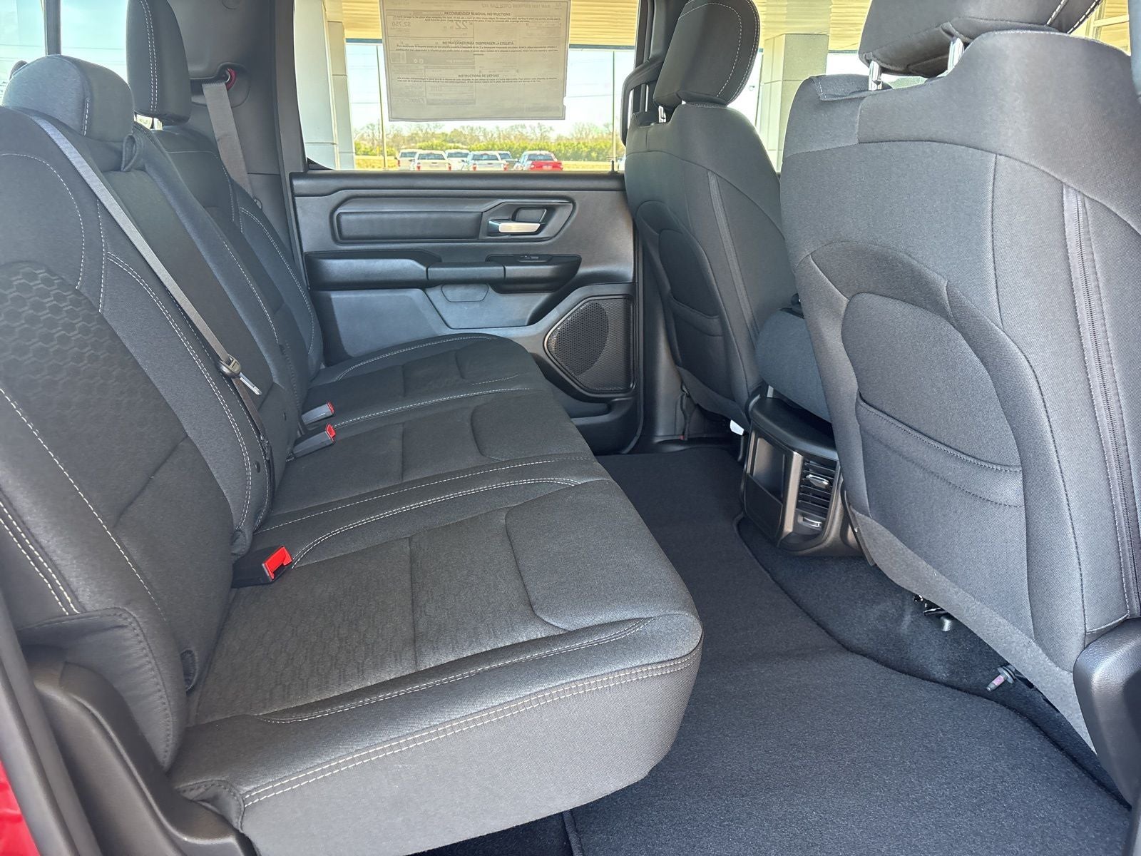 2026 RAM Ram 1500 RAM 1500 EXPRESS CREW CAB 4X2 5'7' BOX