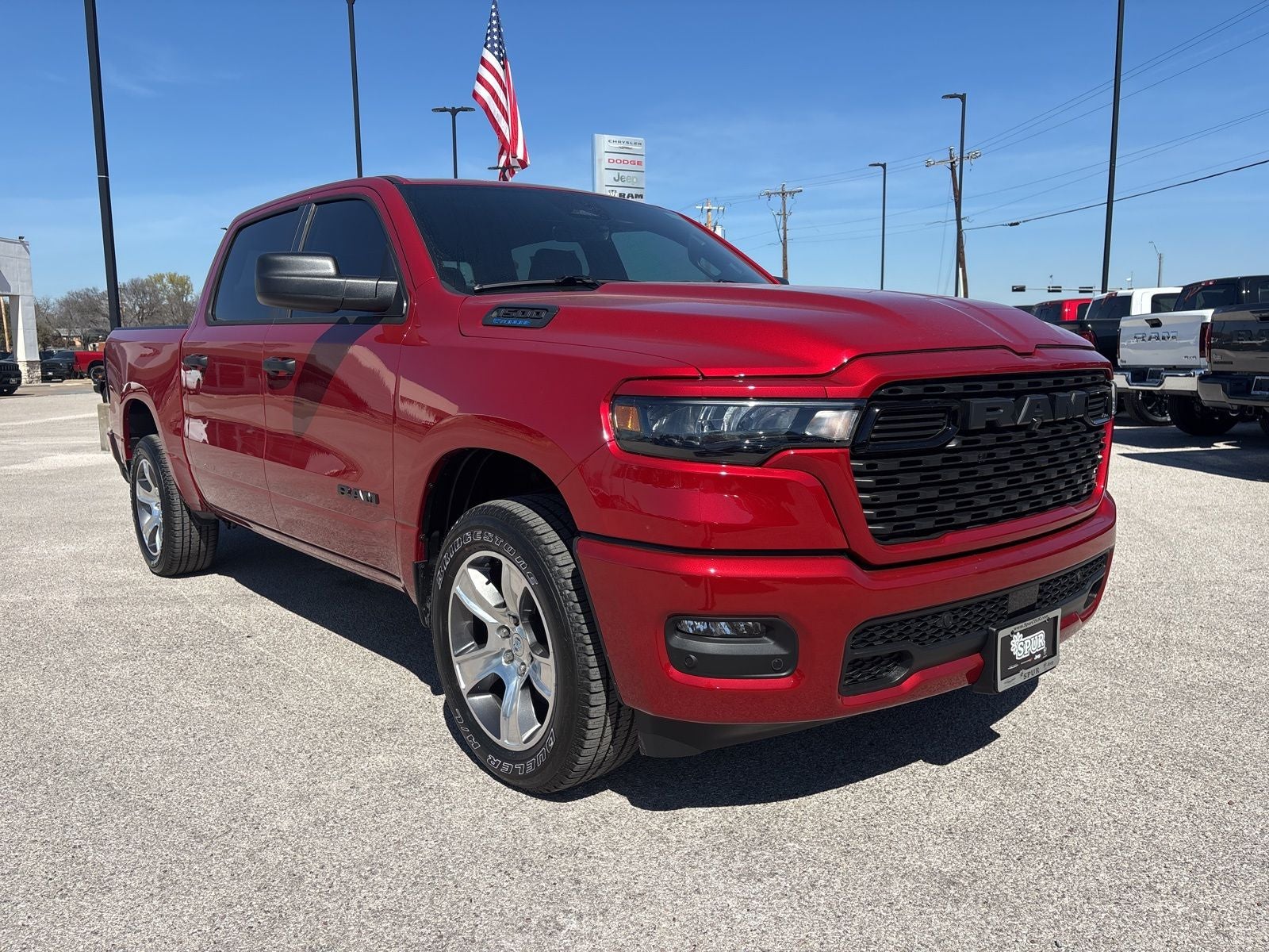 2026 RAM Ram 1500 RAM 1500 EXPRESS CREW CAB 4X2 5'7' BOX