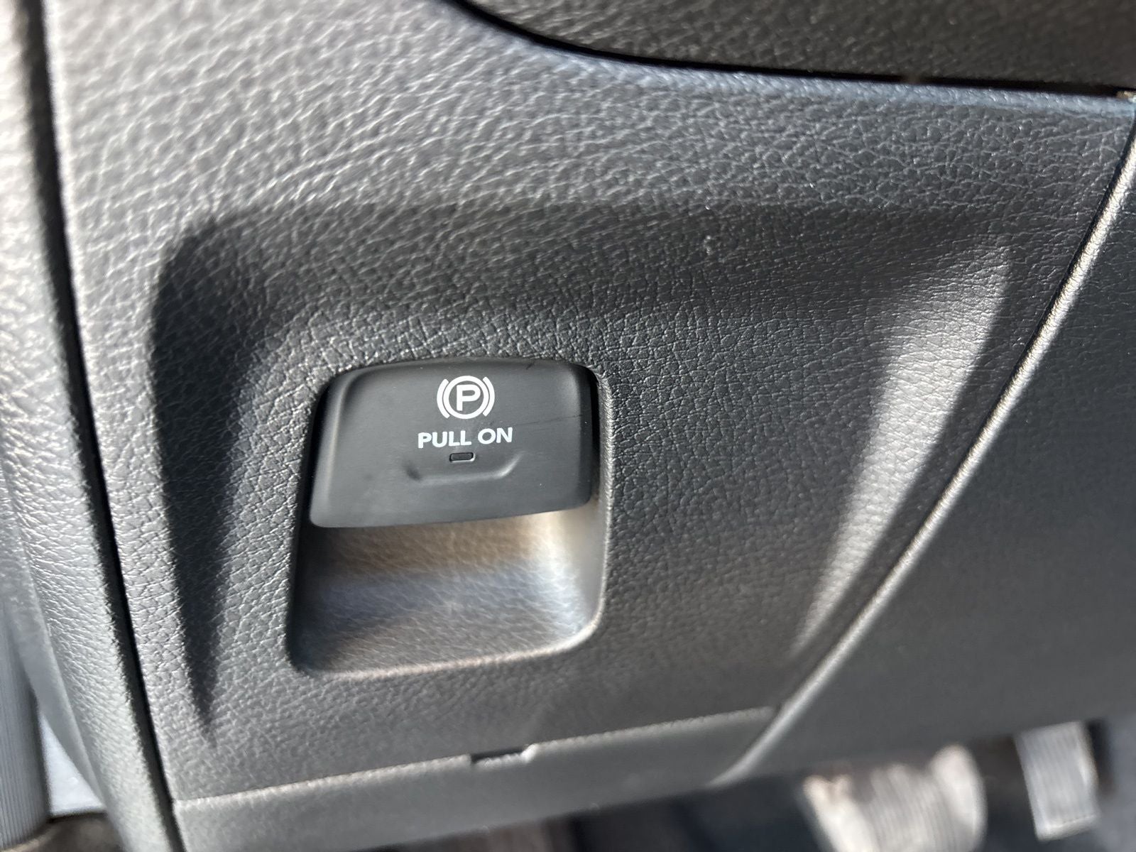 2026 RAM Ram 1500 RAM 1500 EXPRESS CREW CAB 4X2 5'7' BOX