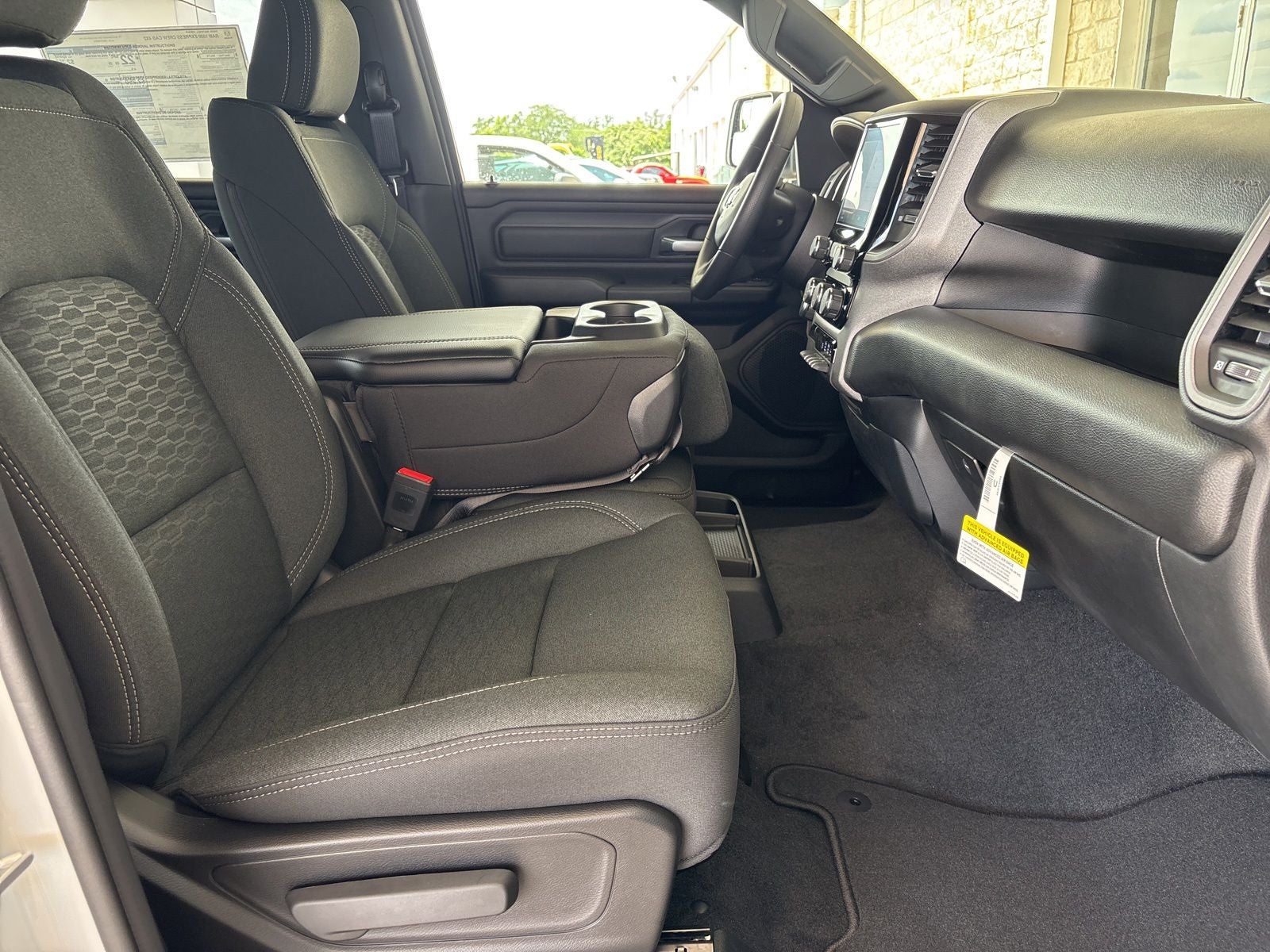 2026 RAM Ram 1500 RAM 1500 EXPRESS CREW CAB 4X2 5'7' BOX