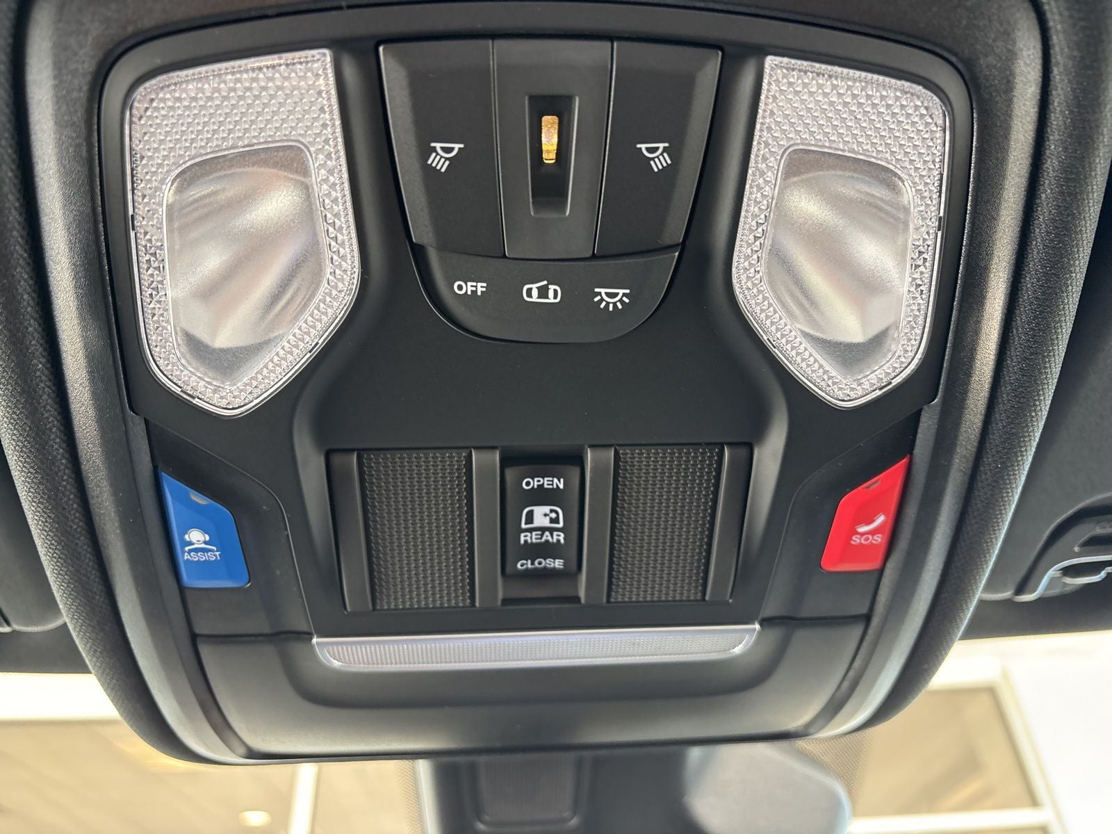 2026 RAM Ram 1500 RAM 1500 EXPRESS CREW CAB 4X2 5'7' BOX