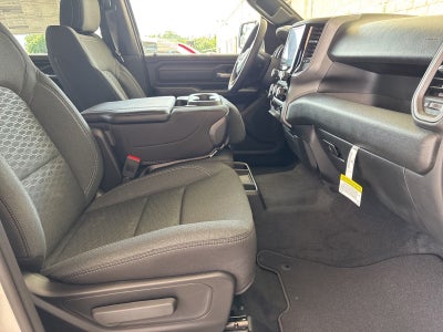 2026 RAM Ram 1500 RAM 1500 EXPRESS CREW CAB 4X2 5'7' BOX
