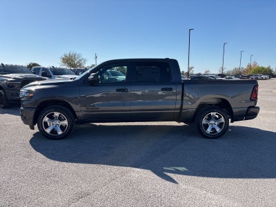 2026 RAM Ram 1500 RAM 1500 EXPRESS CREW CAB 4X2 5'7' BOX