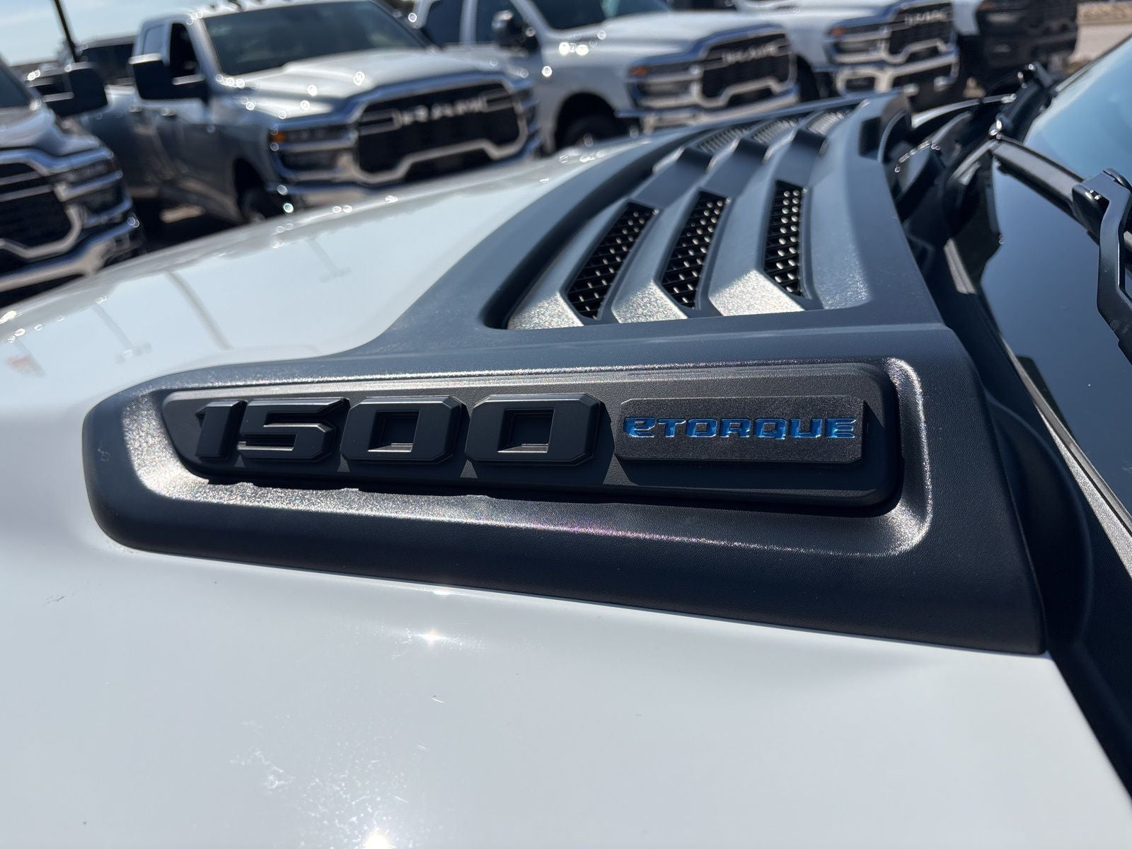 2026 RAM Ram 1500 RAM 1500 EXPRESS QUAD CAB 4X4 6'4' BOX