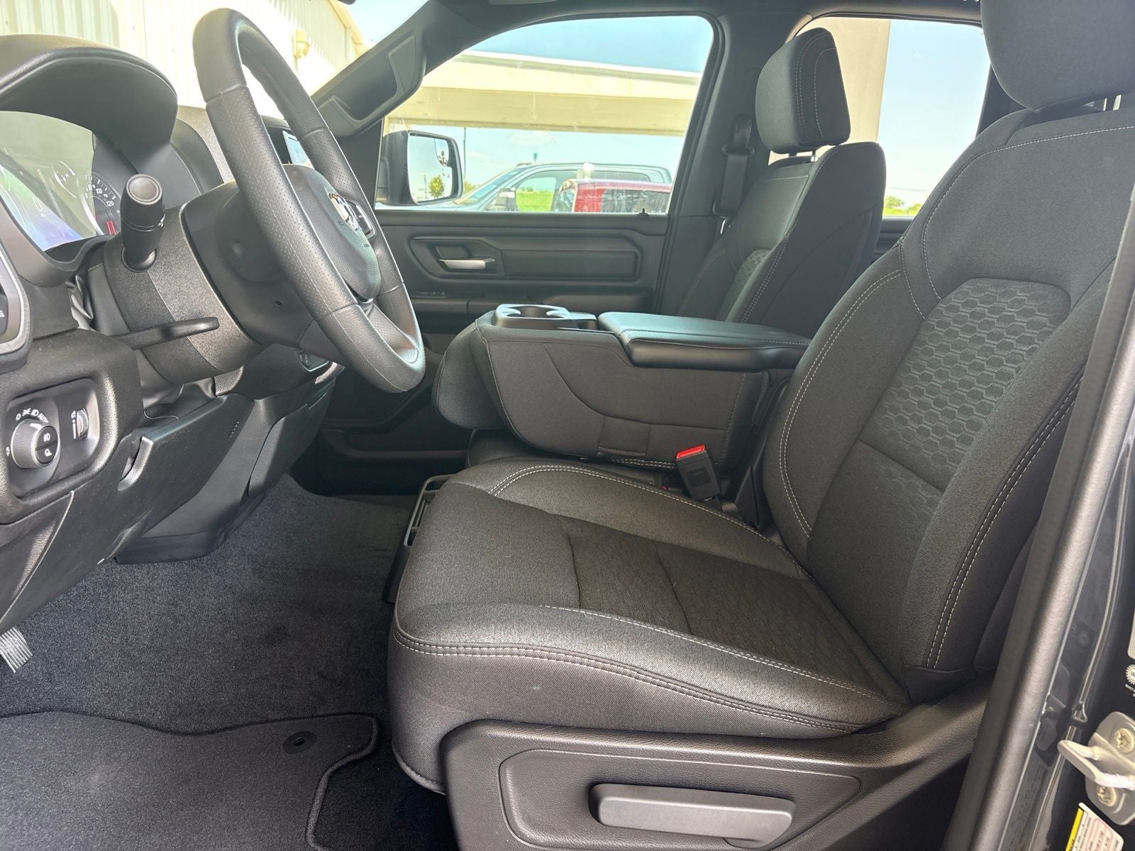 2026 RAM Ram 1500 RAM 1500 EXPRESS QUAD CAB 4X2 6'4' BOX