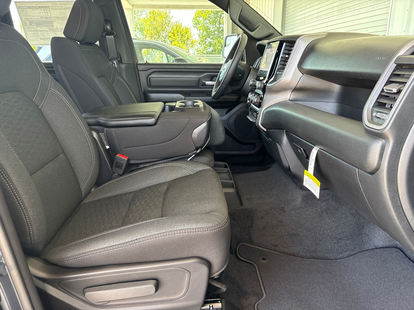 2026 RAM Ram 1500 RAM 1500 EXPRESS QUAD CAB 4X2 6'4' BOX
