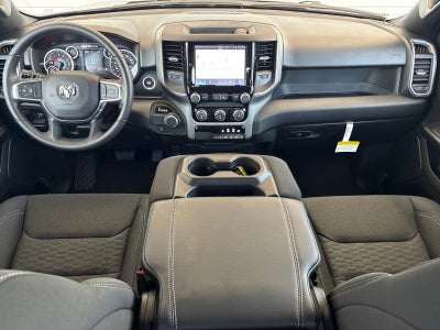 2026 RAM Ram 1500 RAM 1500 EXPRESS QUAD CAB 4X2 6'4' BOX