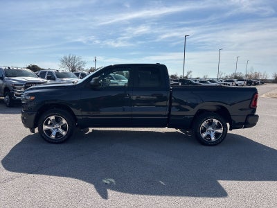 2026 RAM Ram 1500 RAM 1500 EXPRESS QUAD CAB 4X2 6'4' BOX