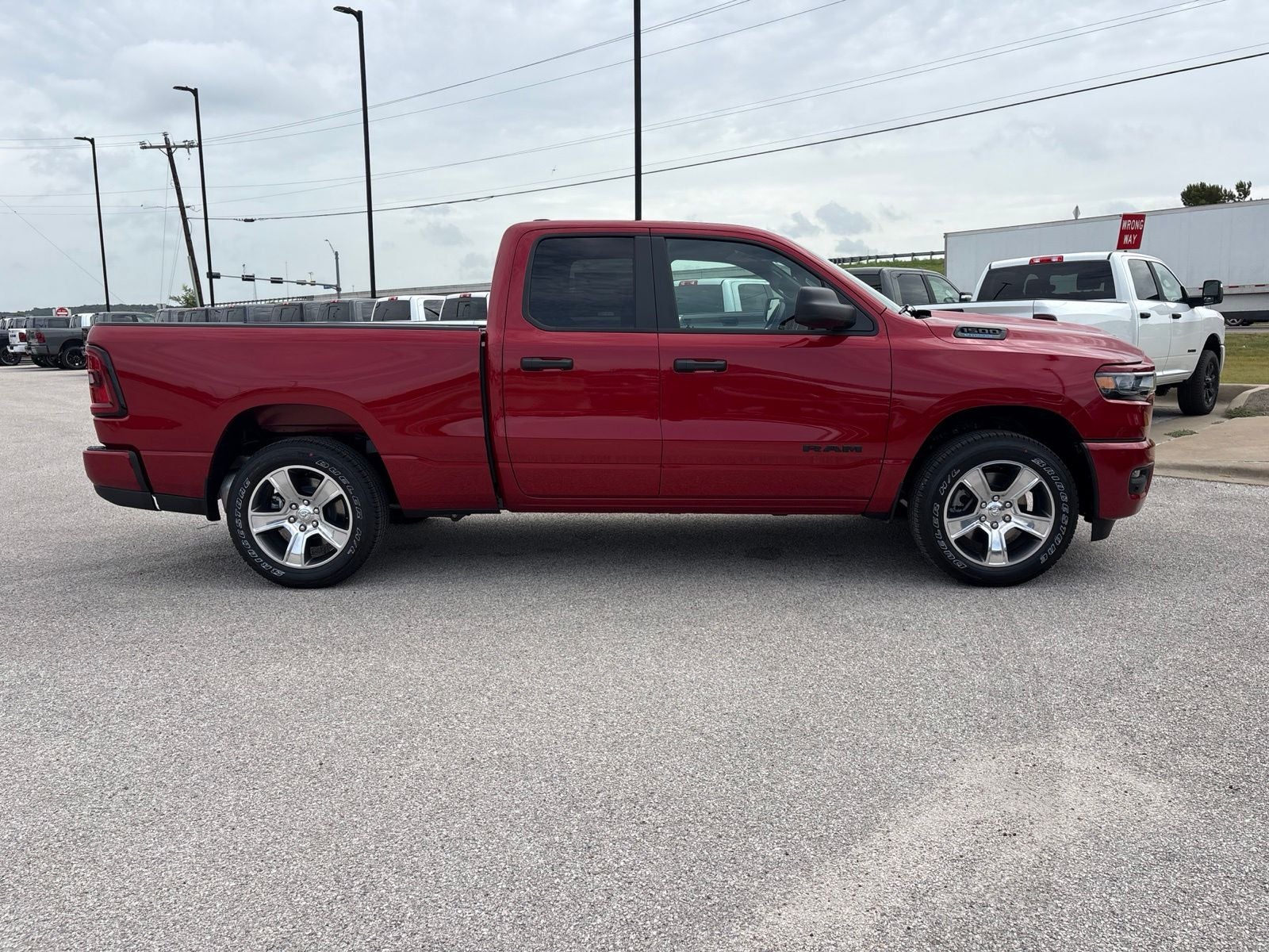 2026 RAM Ram 1500 RAM 1500 EXPRESS QUAD CAB 4X2 6'4' BOX