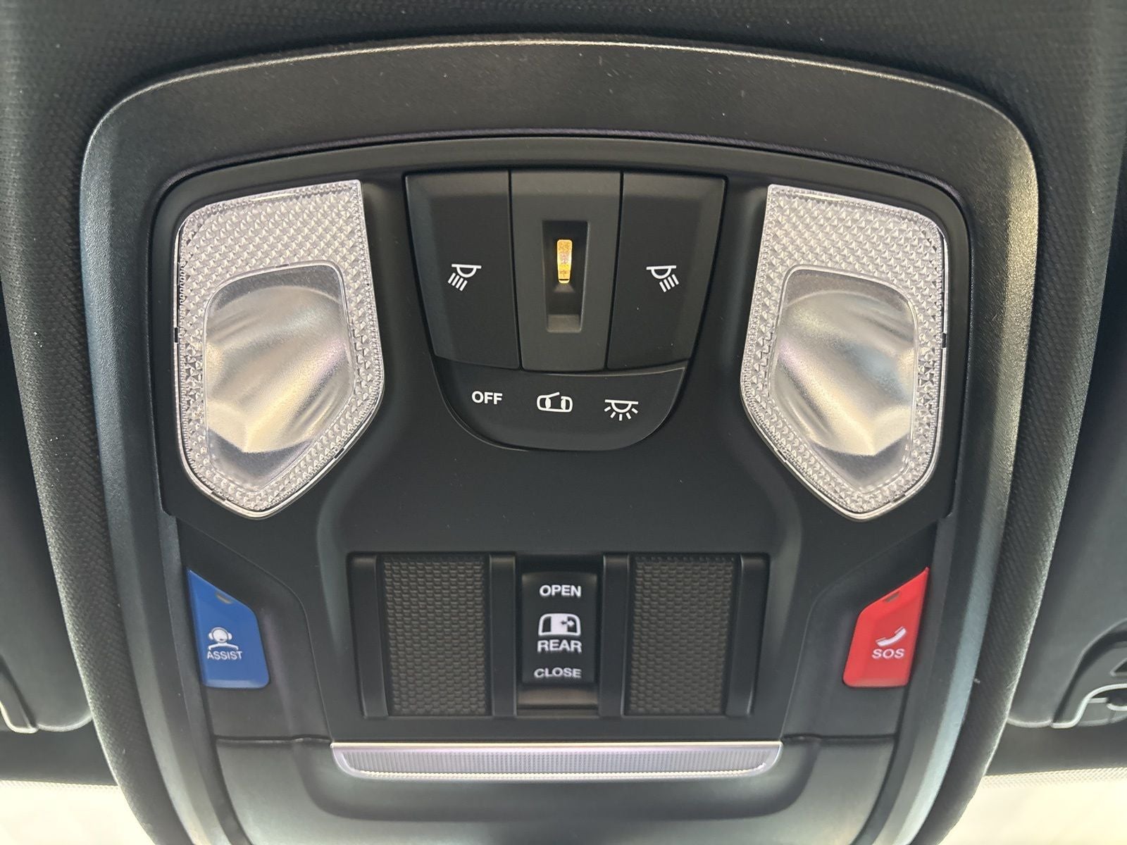 2026 RAM Ram 1500 RAM 1500 EXPRESS QUAD CAB 4X2 6'4' BOX