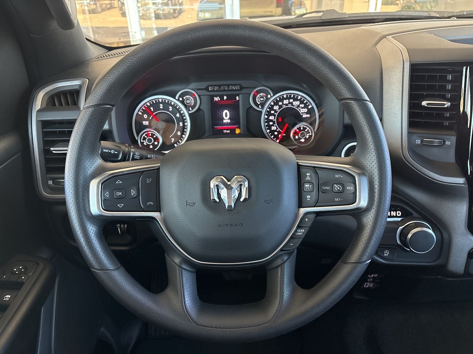 2026 RAM Ram 1500 RAM 1500 EXPRESS QUAD CAB 4X2 6'4' BOX