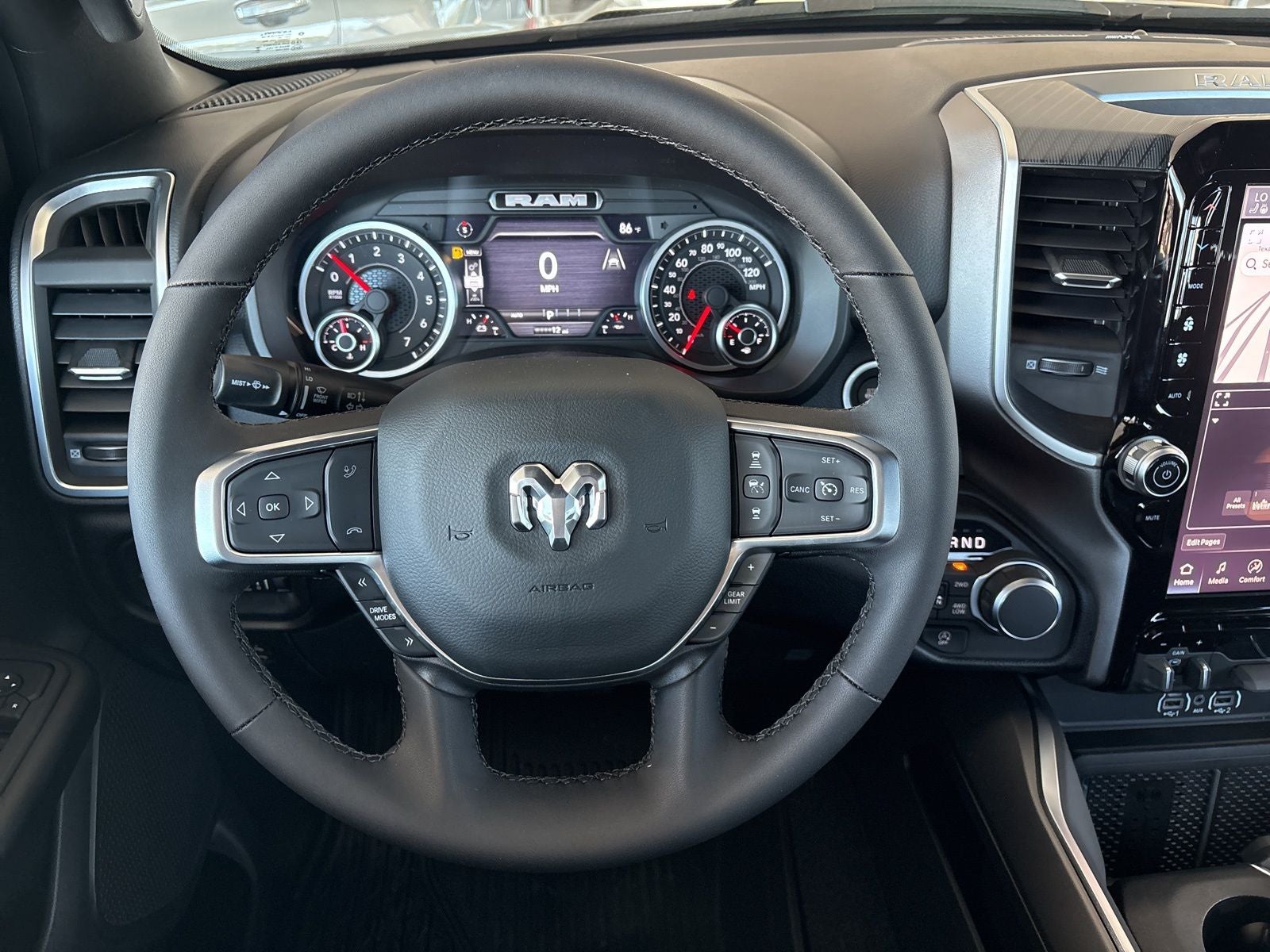 2026 RAM Ram 1500 RAM 1500 LONE STAR CREW CAB 4X4 5'7' BOX