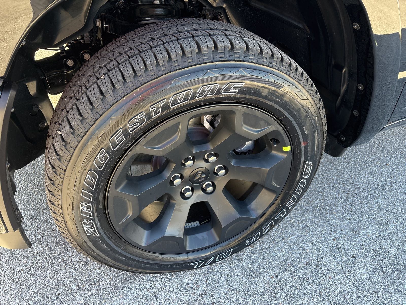 2026 RAM Ram 1500 RAM 1500 LONE STAR CREW CAB 4X4 5'7' BOX