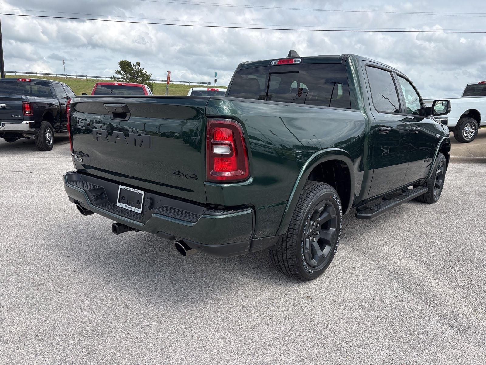 2026 RAM Ram 1500 RAM 1500 LONE STAR CREW CAB 4X4 5'7' BOX