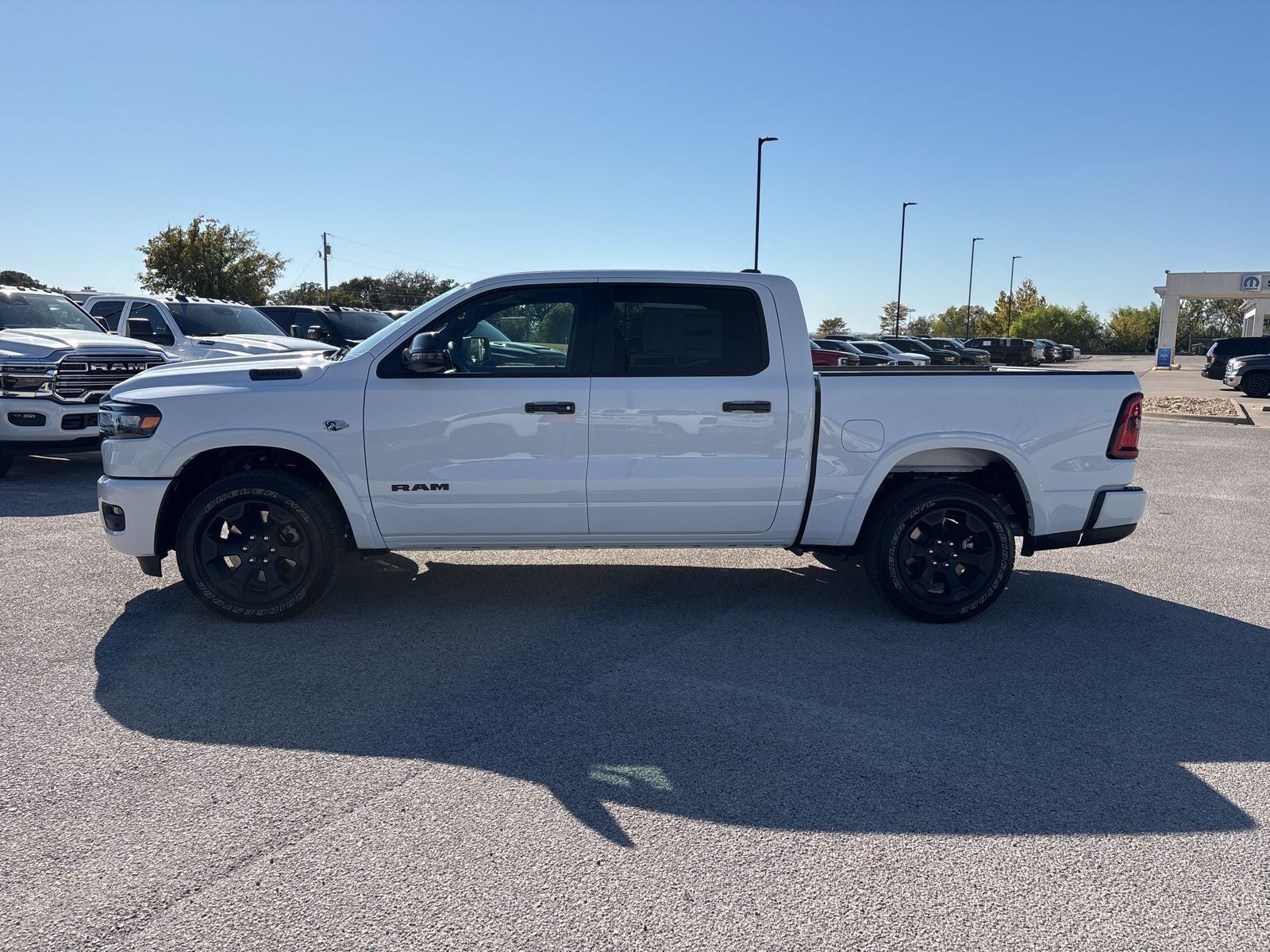 2026 RAM Ram 1500 RAM 1500 LONE STAR CREW CAB 4X4 5'7' BOX