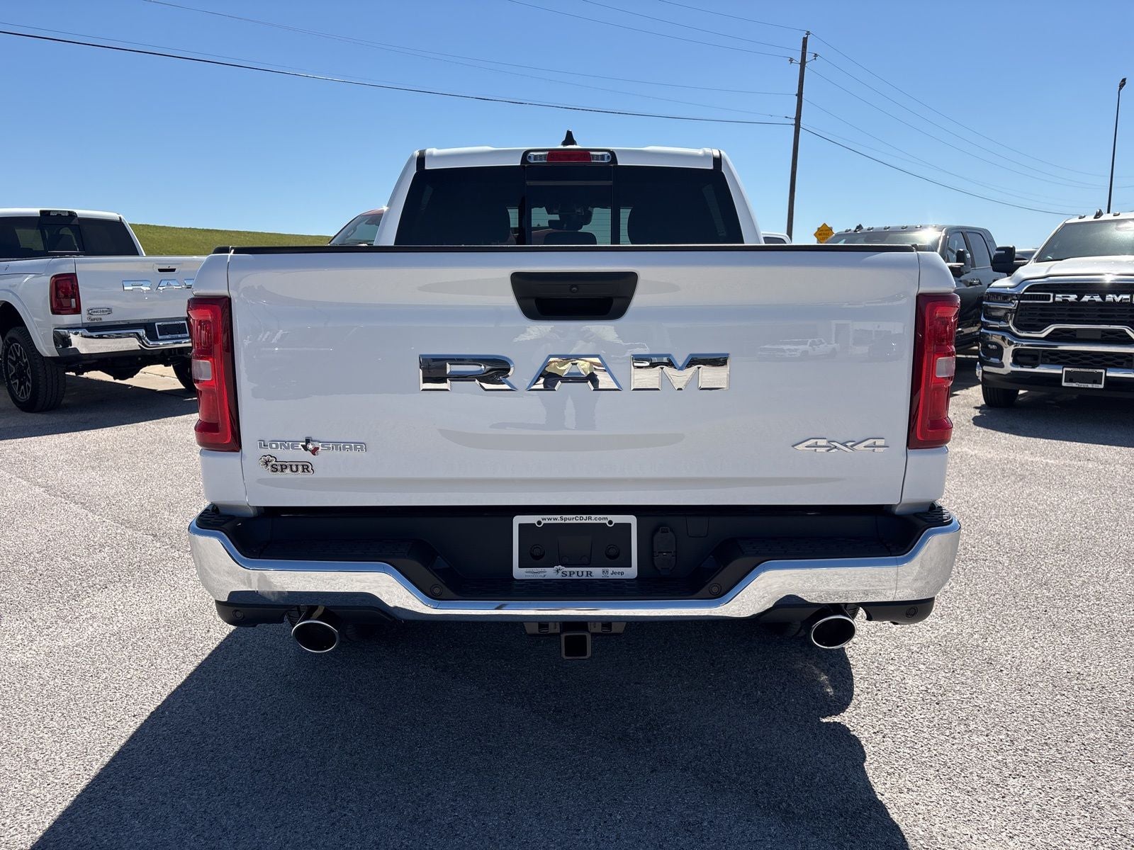 2026 RAM Ram 1500 RAM 1500 LONE STAR CREW CAB 4X4 5'7' BOX