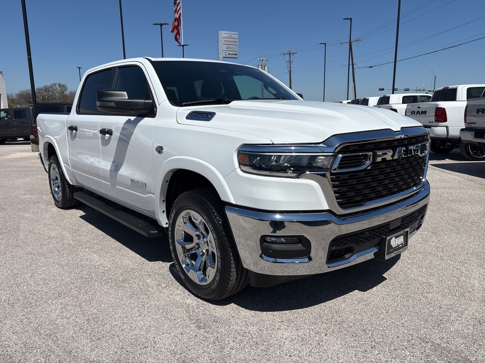 2026 RAM Ram 1500 RAM 1500 LONE STAR CREW CAB 4X4 5'7' BOX