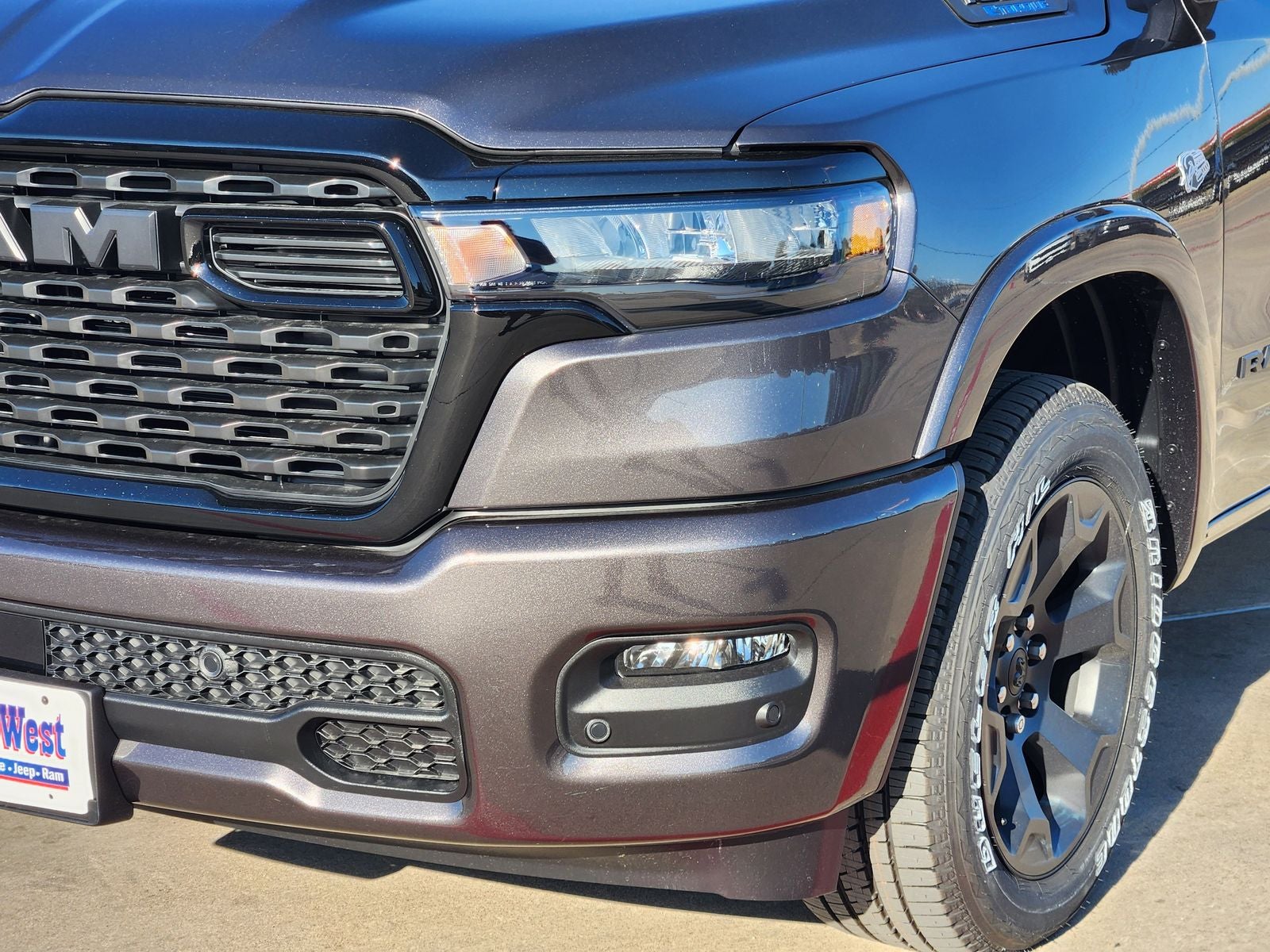 2026 RAM Ram 1500 RAM 1500 LONE STAR CREW CAB 4X4 5'7' BOX