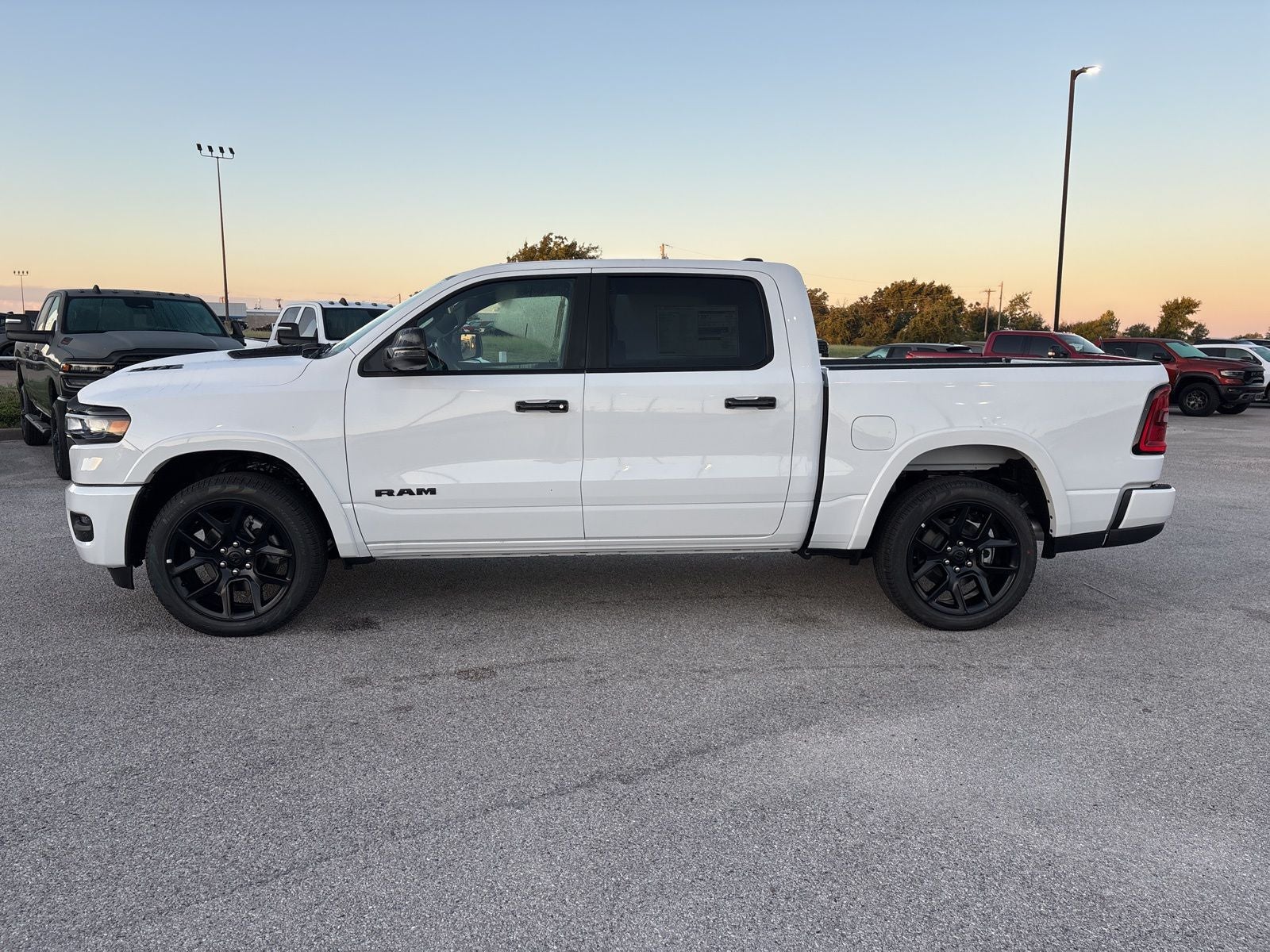2026 RAM Ram 1500 RAM 1500 LARAMIE CREW CAB 4X4 5'7' BOX