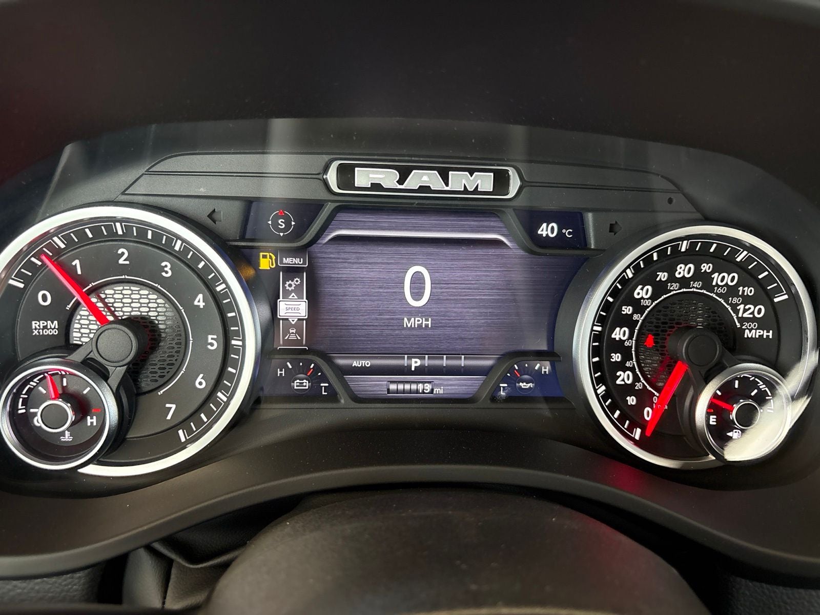 2027 RAM Ram 1500 RAM 1500 LARAMIE CREW CAB 4X4 5'7' BOX