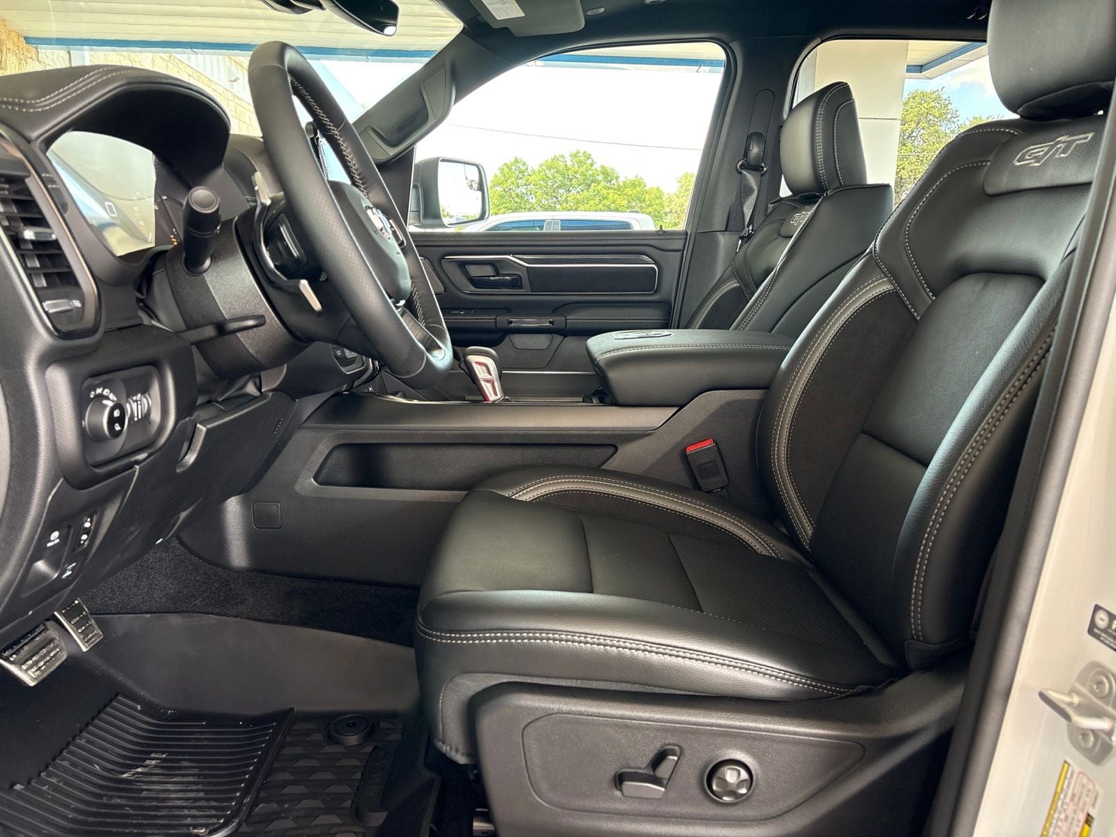 2027 RAM Ram 1500 RAM 1500 REBEL CREW CAB 4X4 5'7' BOX
